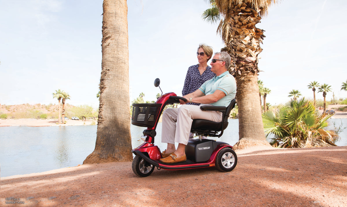Pride Mobility Victory 10 3W - Lifestyle - Lakeside 2