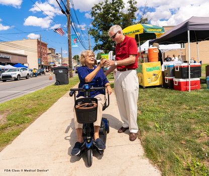 Pride Mobility Go-Go Elite Traveller 3W - Lifestyle - Street Fair